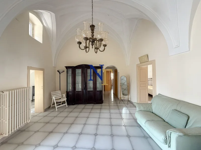 Casa Storica con 2 Camere, Terrazza Panoramica e Vista Mare in Vendita a Ostuni — 6