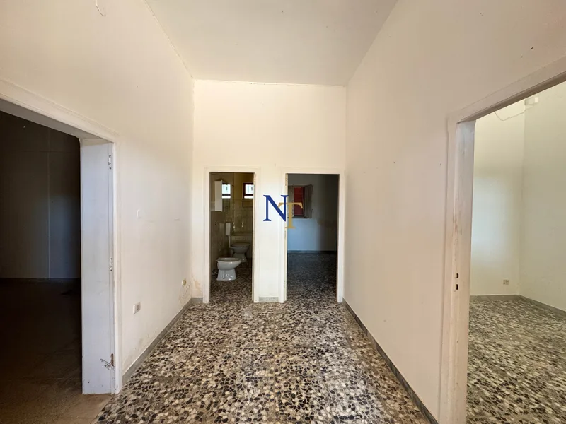 Villa con 3 Camere e 5.000 mq di Terreno in Vendita vicino Ceglie Messapica — 3