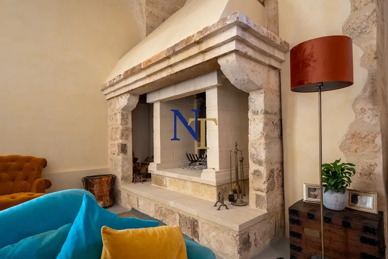 16th-Century Farmhouse with 25,000 sqm Private Park for Sale in Francavilla Fontana — 7