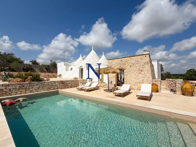  Trullo and Lamie with Private Pool and 7,102 sqm of Land for Sale near Ostuni — 2