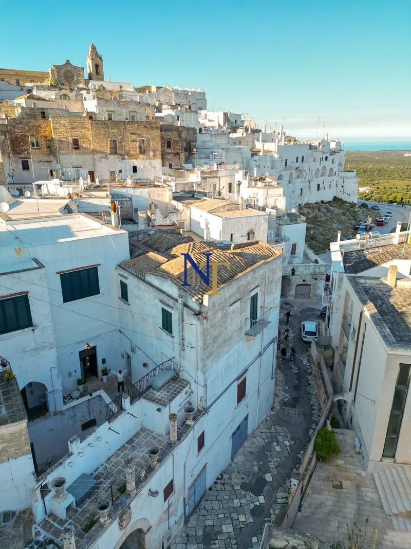 Historic 16th-Century Residence for Sale in Ostuni Old Town — 2