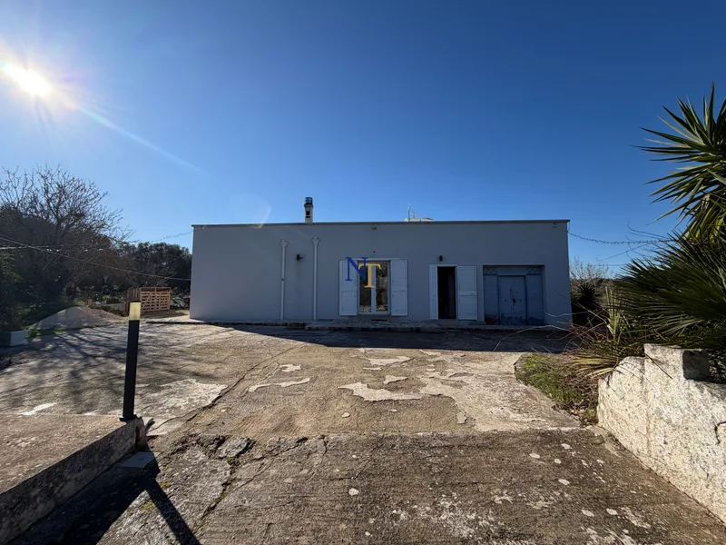 **Villa with Panoramic Terrace and Olive Trees for Sale near Ostuni — 2