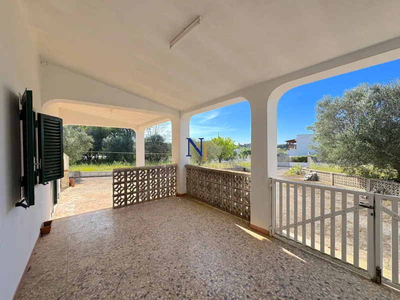 Villa to Renovate with 3,000 sqm of Land for Sale near Ostuni — 5