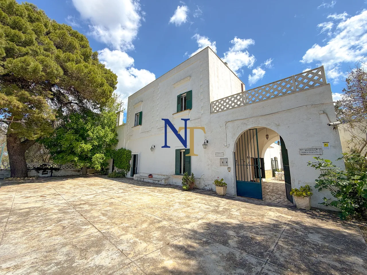 Authentic Apulian Masseria with Pool and Chapel for Sale near Oria — 2
