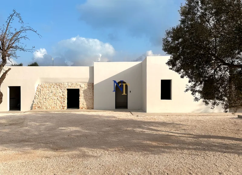 Villa with Restored Trullo and Guest Annex for Sale in Ceglie Messapica