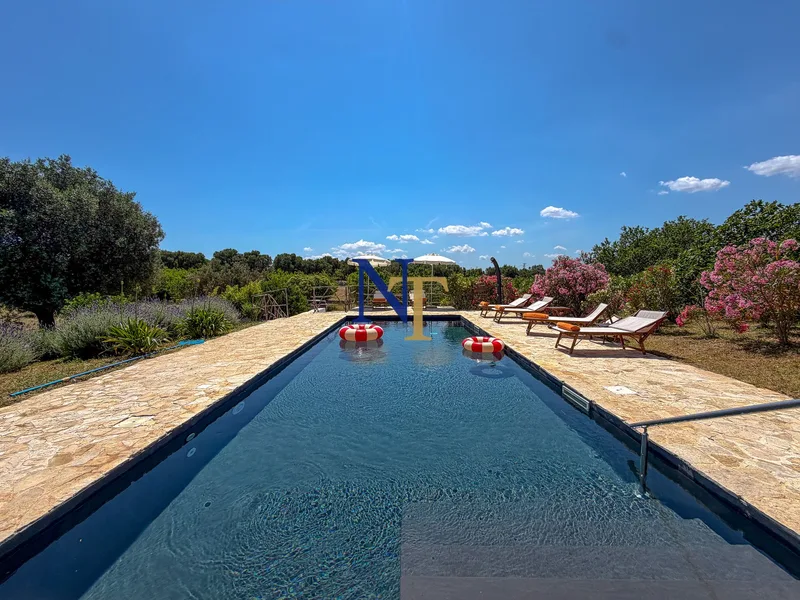 Restored Trullo with Saltwater Pool and Panoramic Terrace for Sale near Ostuni — 5