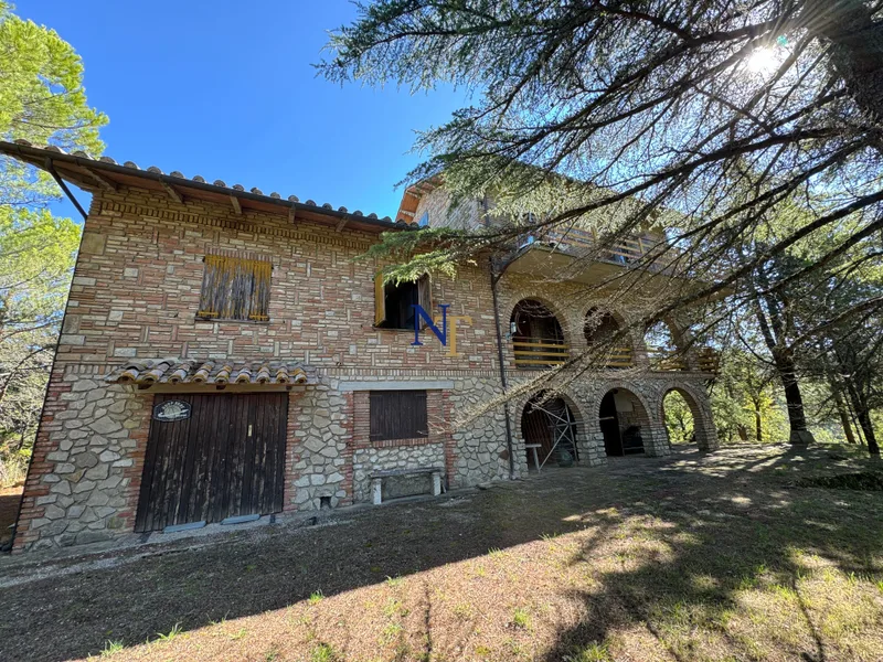 Unique 7-Bedroom Country House with Panoramic Views for Sale in Mount Peglia, Umbria — 2