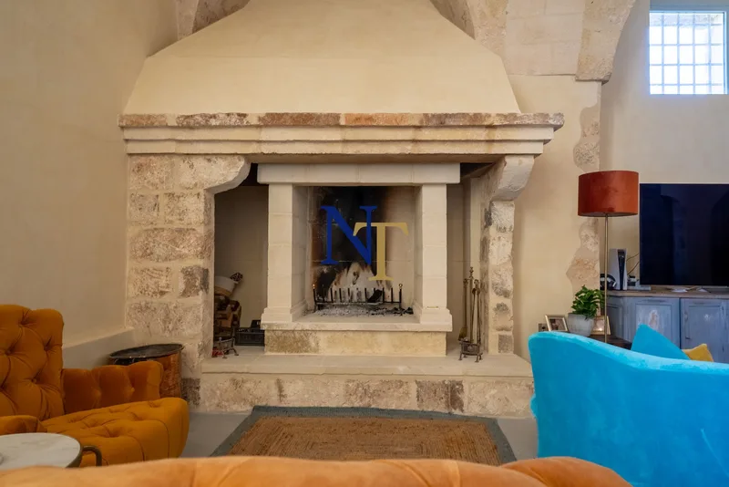 16th-Century Farmhouse with 25,000 sqm Private Park for Sale in Francavilla Fontana — 6