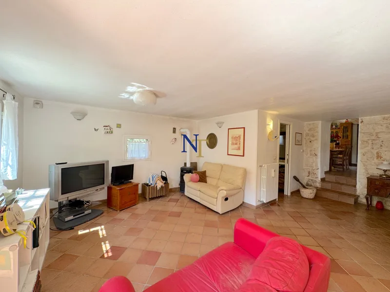 Villa with Historic Trullo for Sale in the Countryside of Ostuni — 6