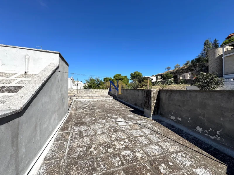 Historic Townhouse with 120 sqm Rooftop Terrace for Sale in Oria — 6